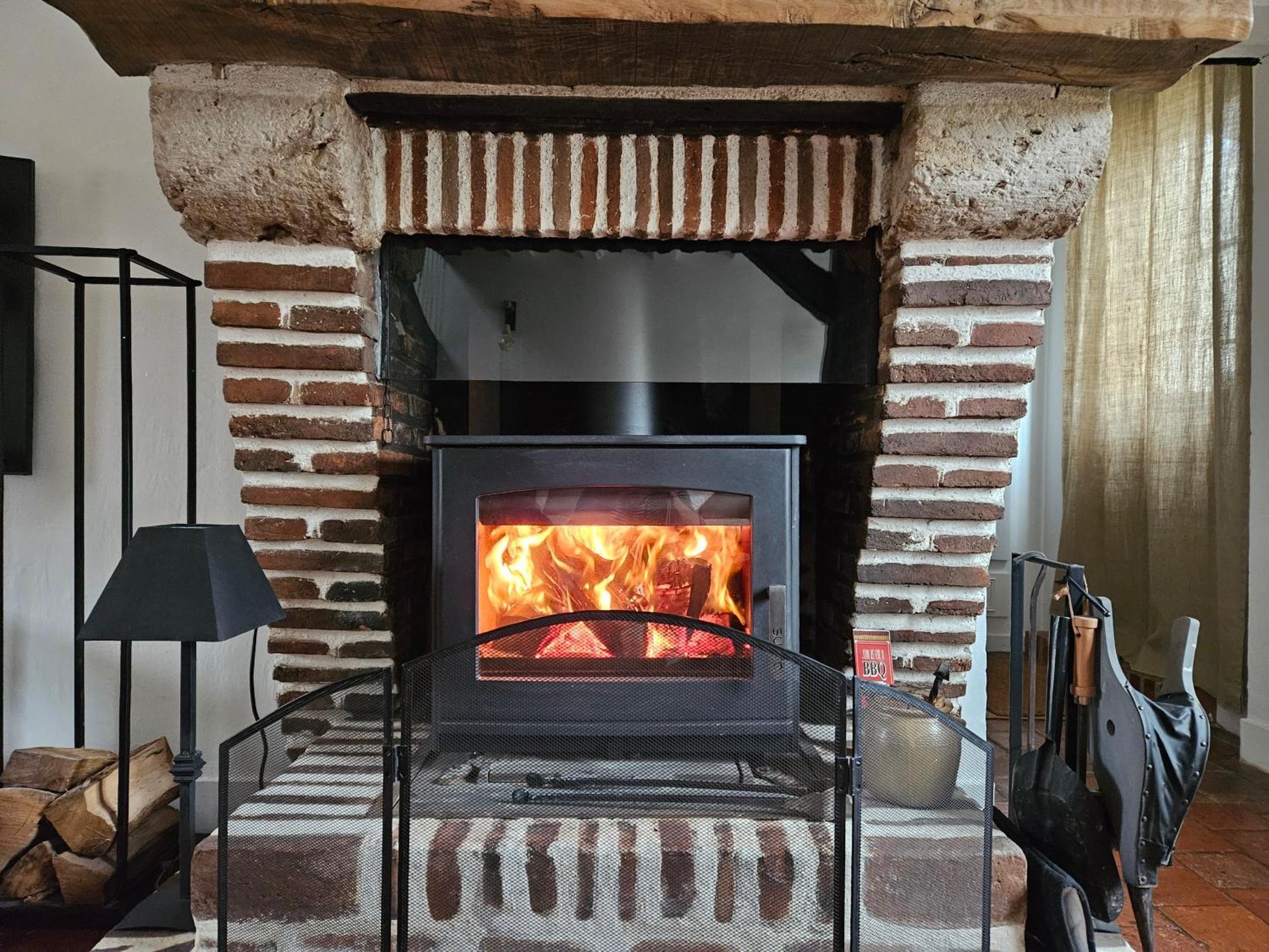 Le Sully, Gite Aux Portes De La Sologne La Ferté-Saint-Aubin Exteriör bild