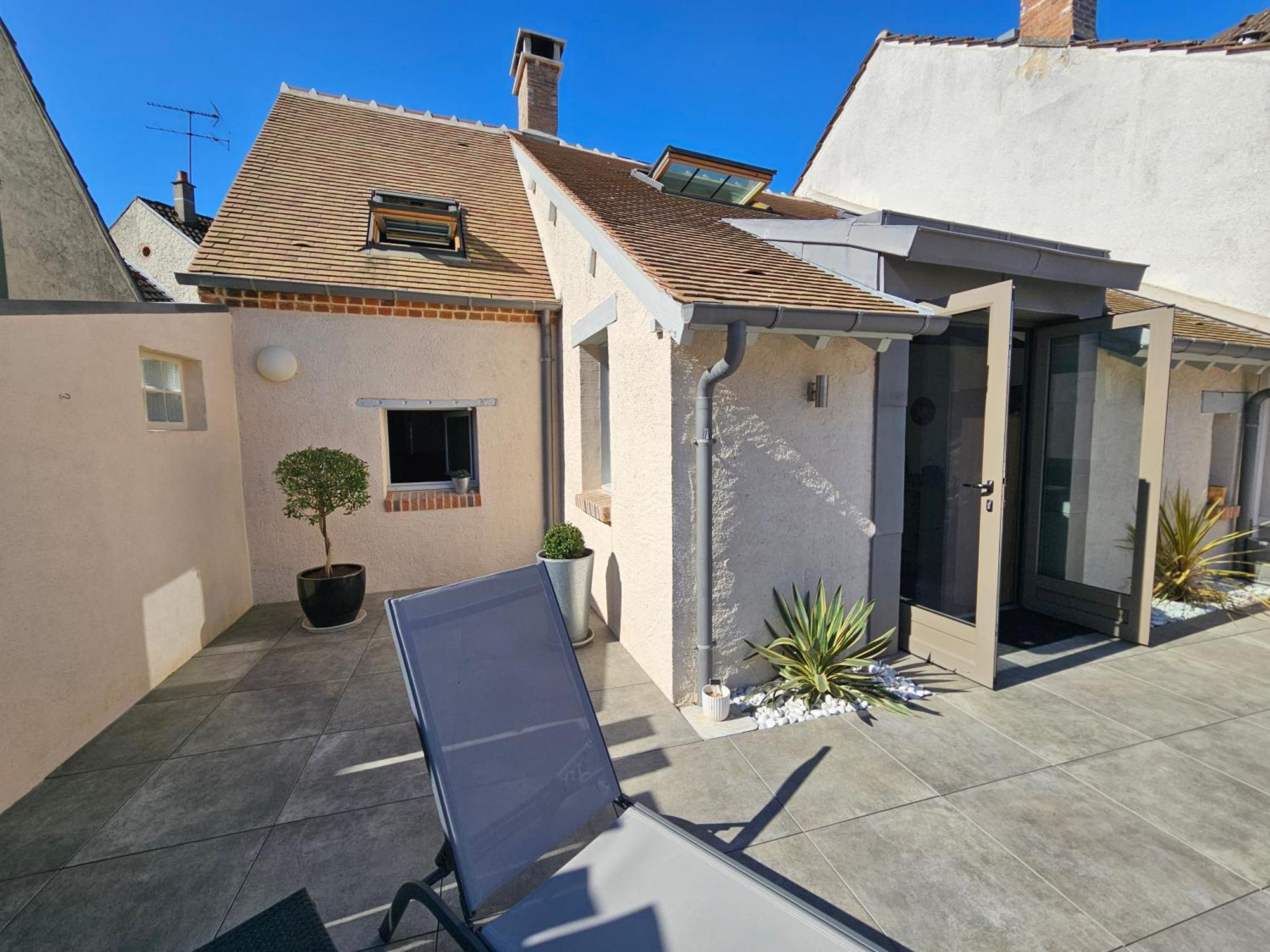 Le Sully, Gite Aux Portes De La Sologne La Ferté-Saint-Aubin Exteriör bild